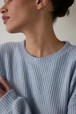 Conjunto de pijama de manga larga con cuello redondo y efecto térmico