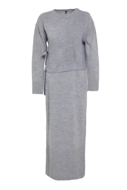 Conjunto de vestido y cárdigan