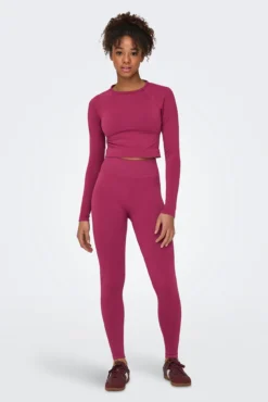 Crop top deportivo manga larga