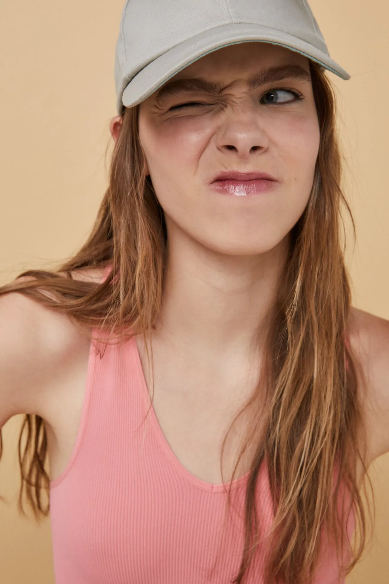 Crop top escote V seamless rosa