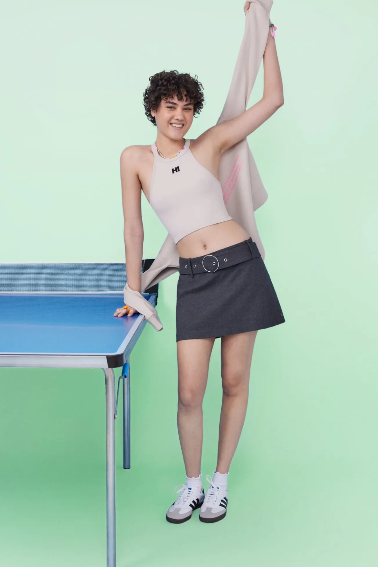 Crop top halter seamless gris