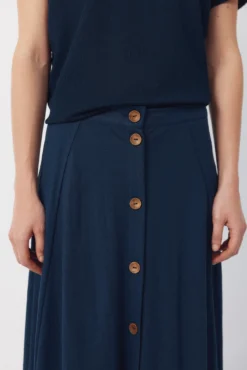 Falda capa midi