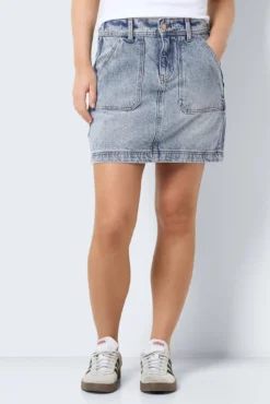 Falda corta denim