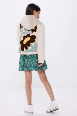 Falda flores niña
