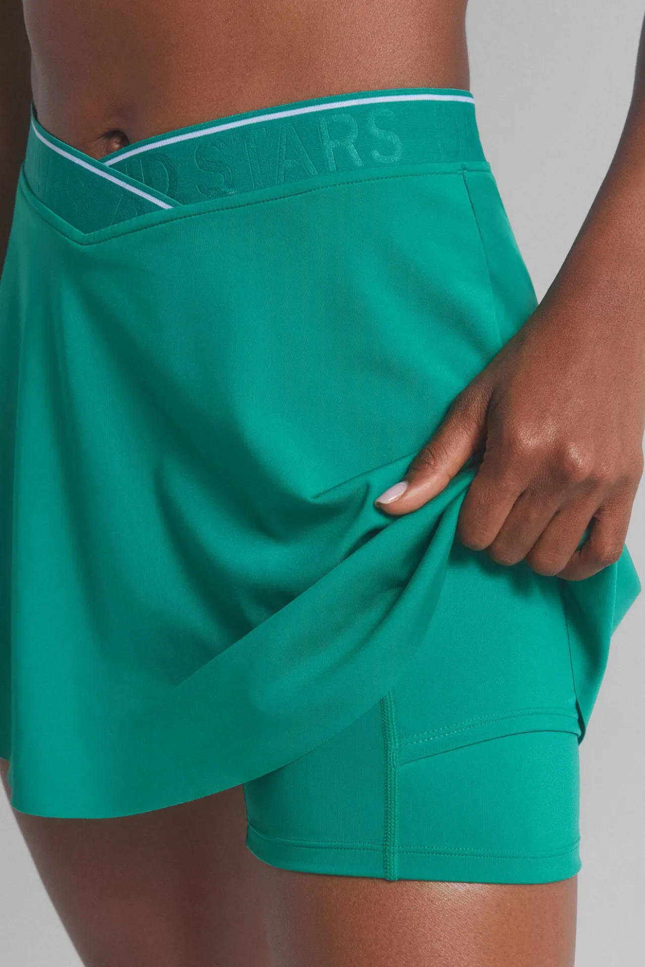 Falda microfibra verde malla interior