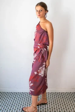 Falda midi cruzada