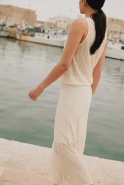 Falda Midi de punto ligero confeccionada con lino, algodón orgánico y Tencel.