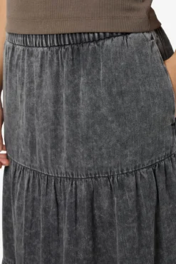 Falda midi panelada washed