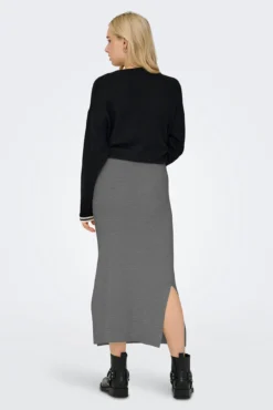 Falda midi punto