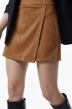 Falda pantalón corta efecto ante