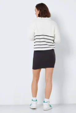 Falda Plisada