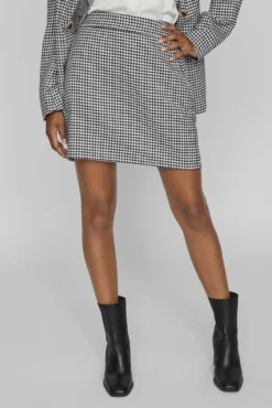 Falda sastre total look Vila