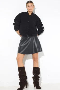 Falda skater efecto piel