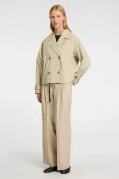 Gabardina corta 100% algodón
