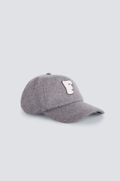 Gorra beisbolera lanera gris