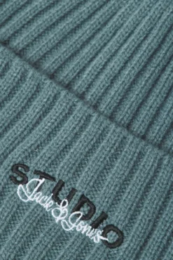 Gorro estampado studio