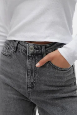 Jeans de tiro alto