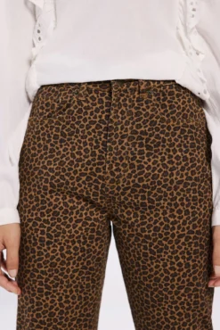Jeans estampado leopardo