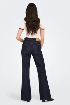 Jeans flared