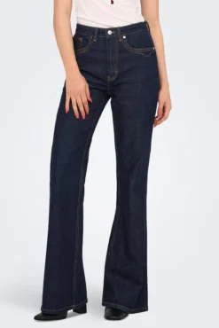 Jeans flared