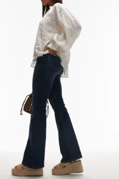 Jeans flare de tiro alto