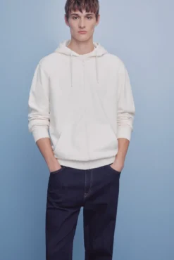 Jeans lavado desencolado straight fit