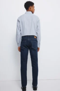 Jeans lavado oscuro slim fit