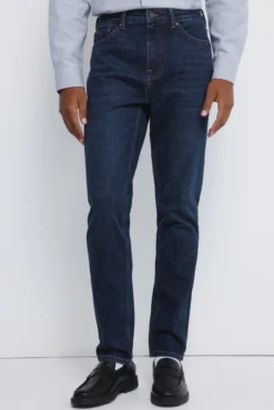 Jeans lavado oscuro slim fit