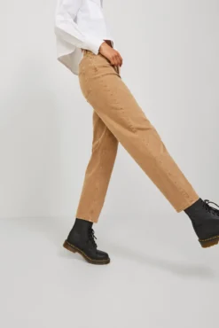Jeans Mom Tiro Alto