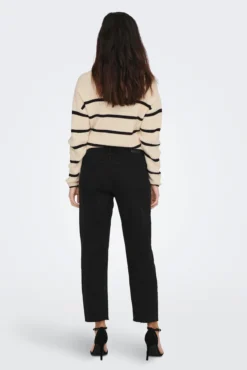 Jeans Mom Tiro Alto