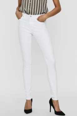 Jeans pitillo tiro alto