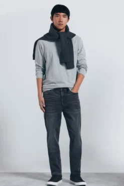 Jeans skinny gris oscuro lavado