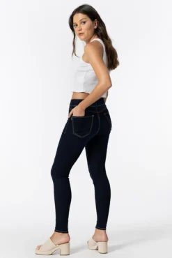 Jeans Skinny Tiro Alto