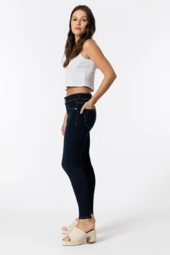 Jeans Skinny Tiro Alto