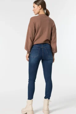Jeans Skinny Tiro Alto