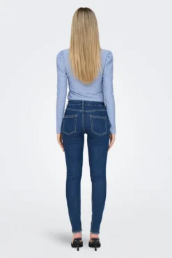 Jeans skinny tiro medio