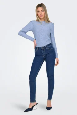 Jeans skinny tiro medio