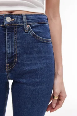 Jeans slim de tiro alto