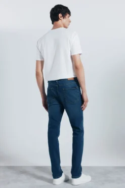 Jeans sobretintado skinny fit