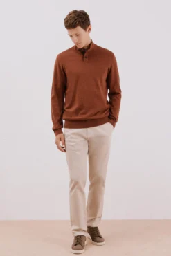 Jersey algodón cashmere cuello alto botones