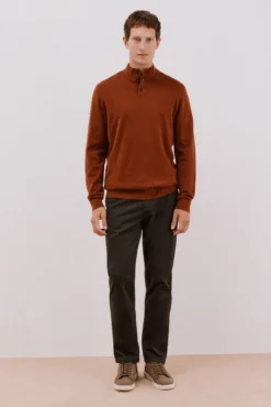Jersey algodón cashmere cuello alto botones