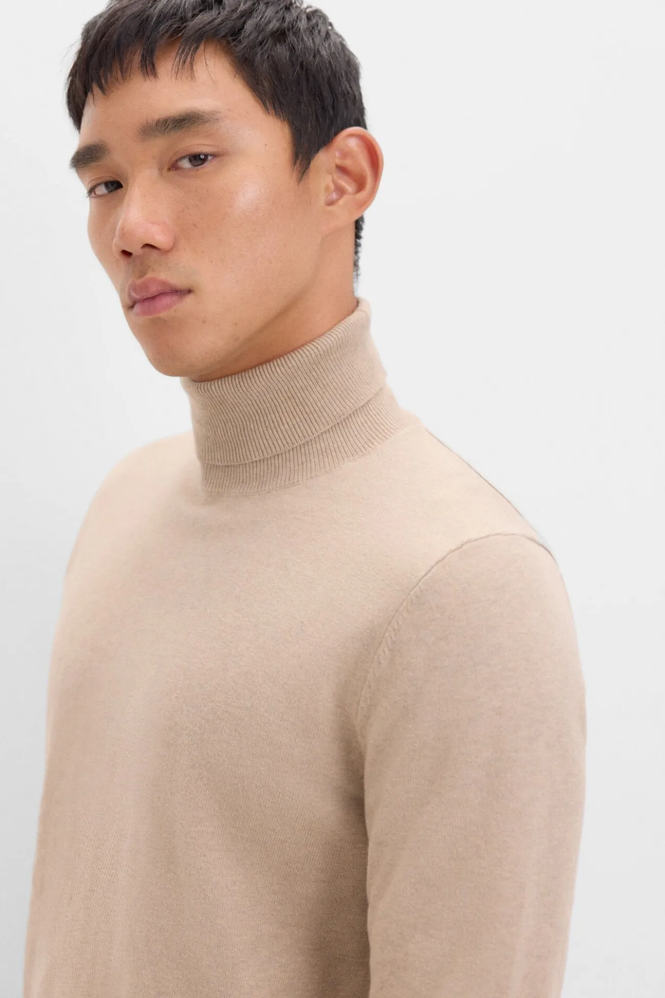 Jersey algodón cashmere cuello alto