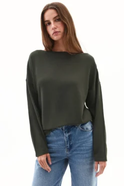Jersey cuello alto