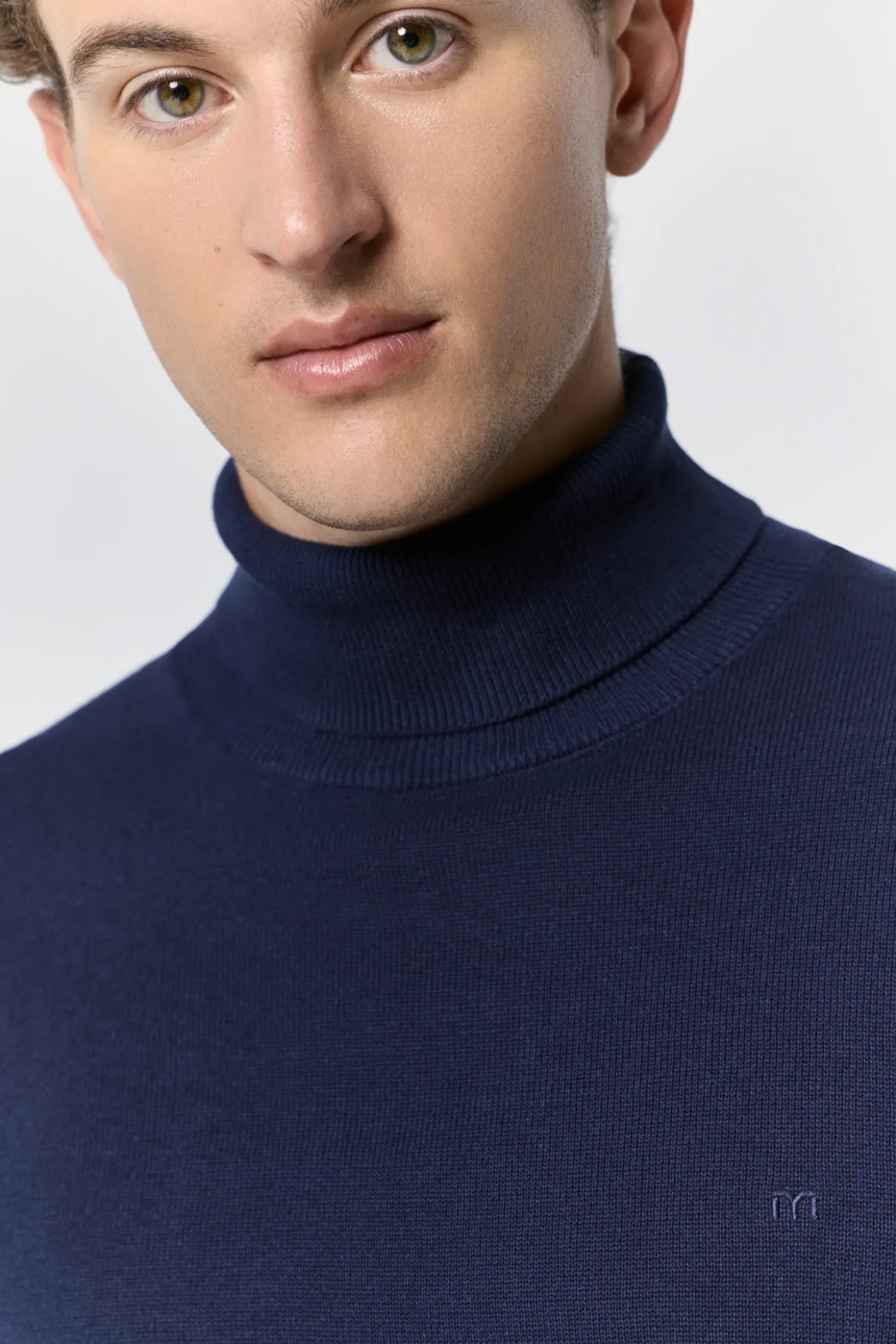 Jersey cuello alto