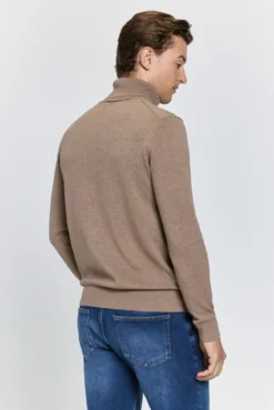 Jersey cuello alto