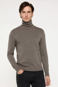 Jersey cuello alto