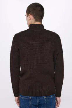 Jersey cuello camionero estructura