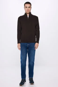 Jersey cuello camionero estructura