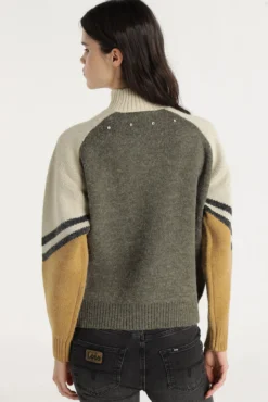 Jersey Cuello Perkins