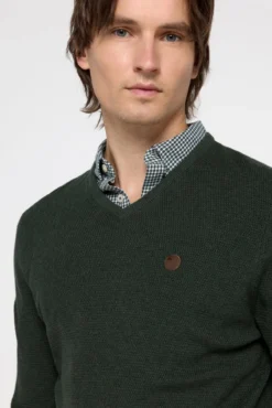 Jersey Cuello Pico Microestructura